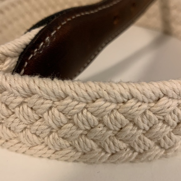 Dockers woven belt size 38 - Picture 4 of 5